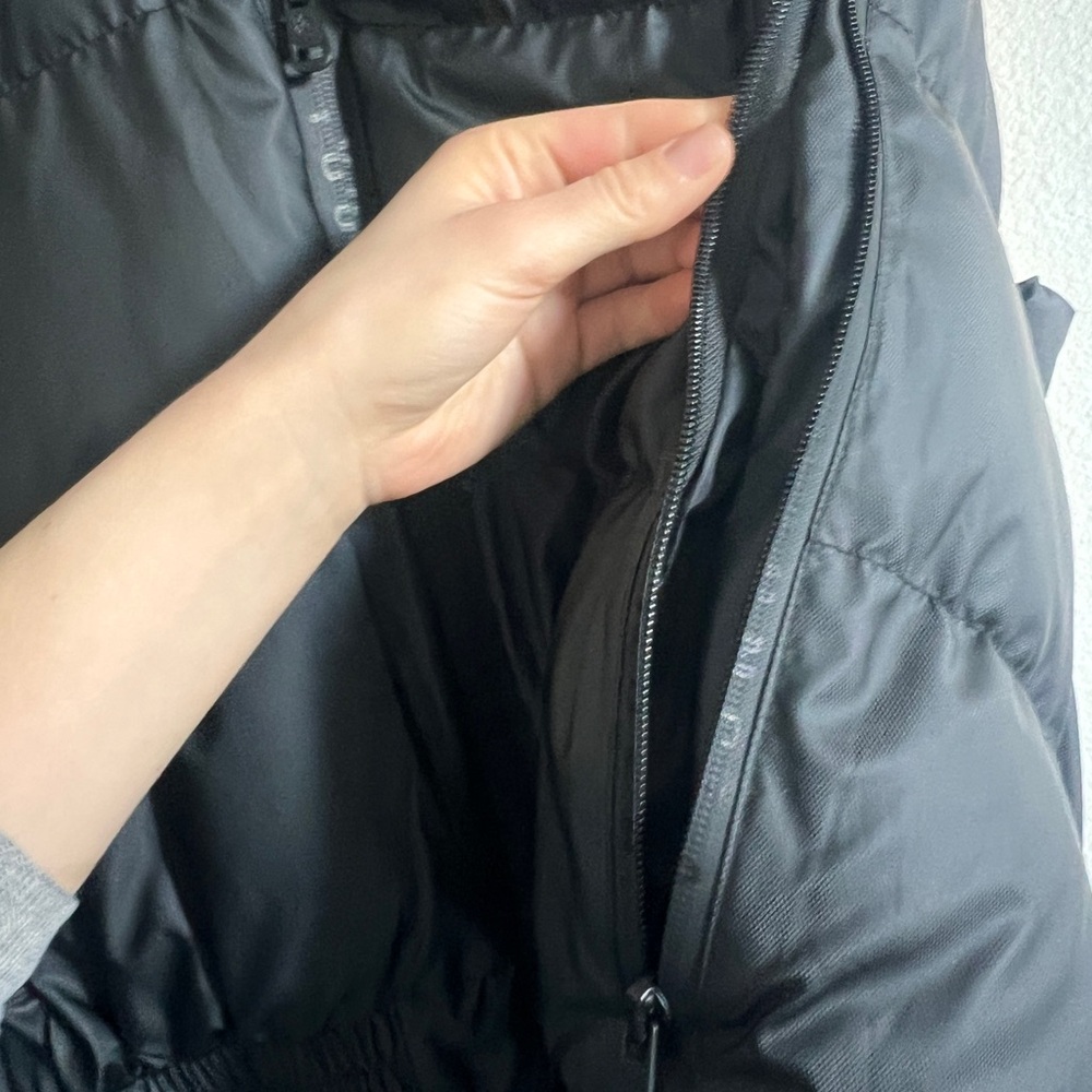 YoungLA Black Puffer Jacket with Hood and Water-Resistant Fabric - Picture 9 of 15